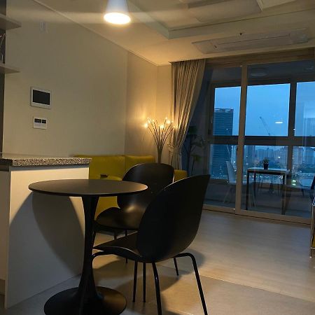 Landmark Songdo Stay 2 Incheon Buitenkant foto